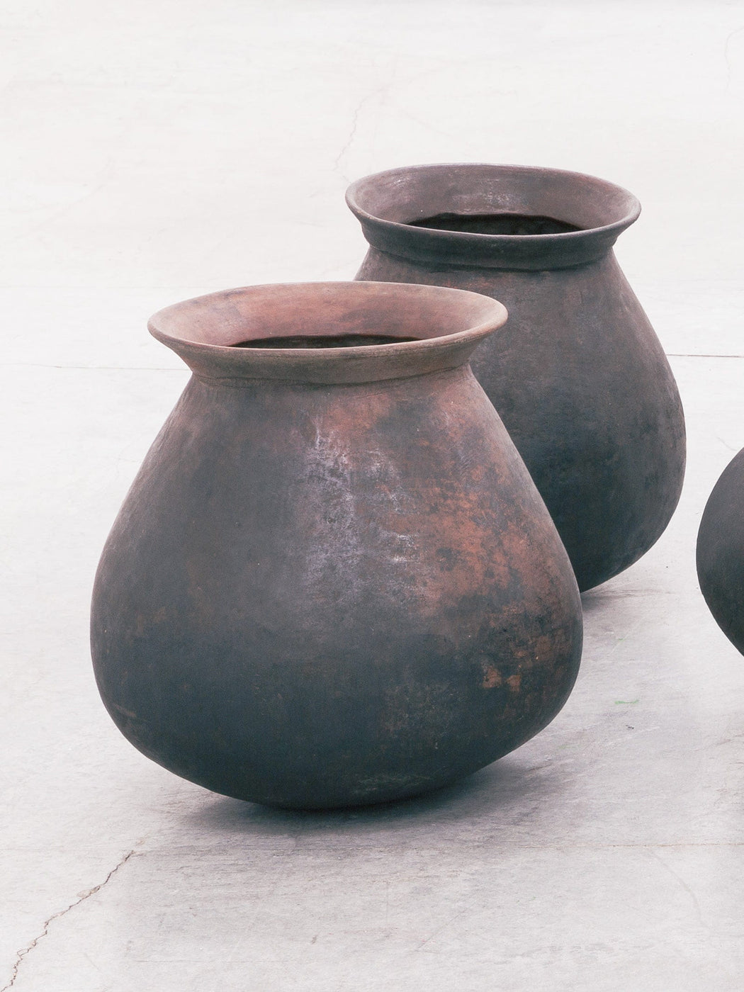 Antique decorative small pots